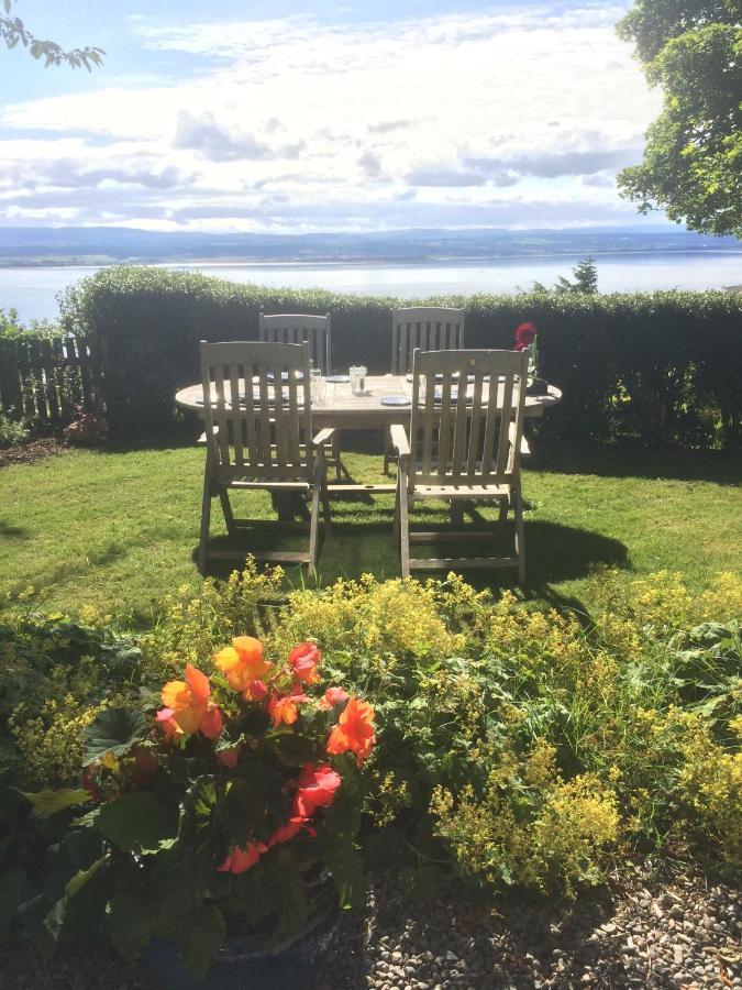 Black Isle Bed And Breakfast Avoch Exteriör bild